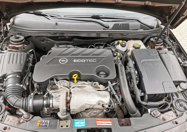Opel Insignia cena 51000 przebieg: 172000, rok produkcji 2016 z Kolbuszowa małe 781
